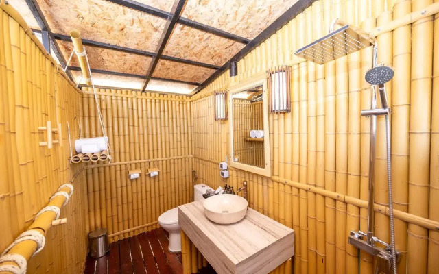 Beyond Skywalk Nangshi