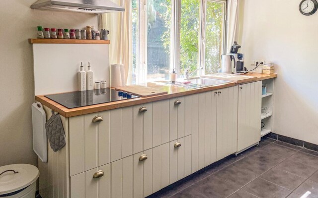 Amazing Home in Boekelo With Wifi and 1 Bedrooms