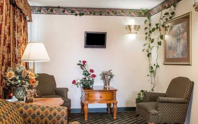 Econo Lodge Montpelier