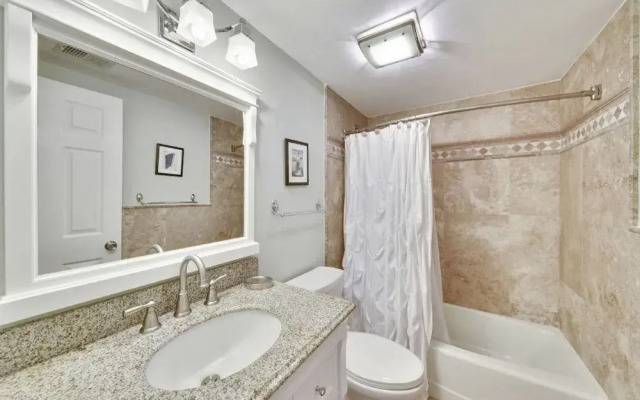 123 Forest Beach Villas 3 Br villa by RedAwning