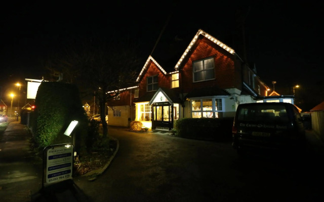 The Corner House Hotel Gatwick