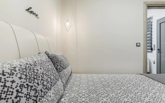 THESS OLD TOWN 1 free private parking