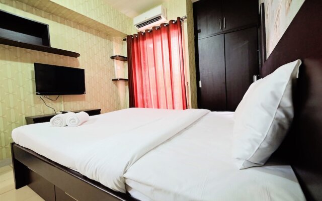 Minimalist Studio Room At Serpong Greenview