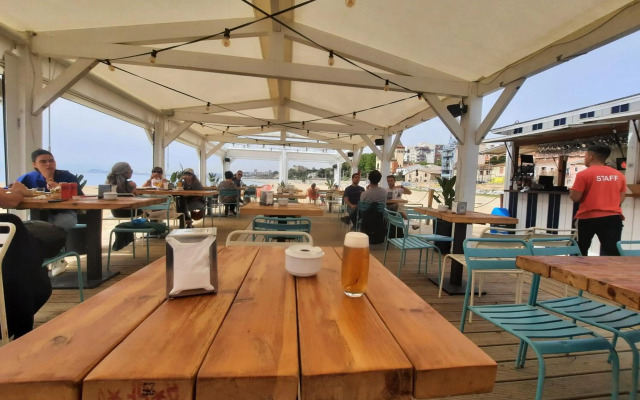 Bright near the beach & Barcelona - Apartment