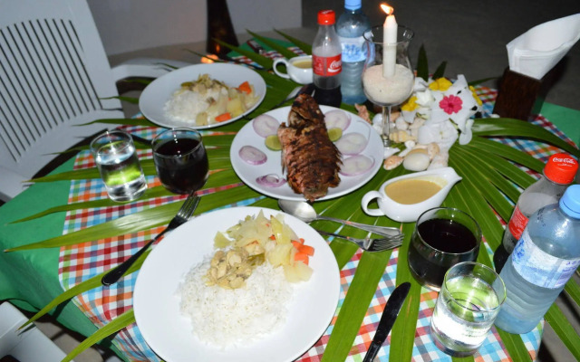 Rasdhoo View Inn