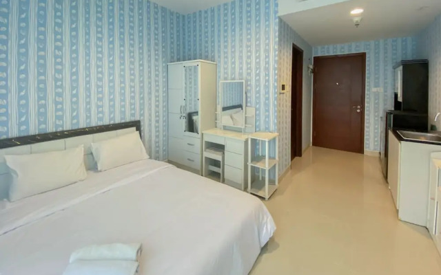 Minimalist Studio At West Vista Apartment