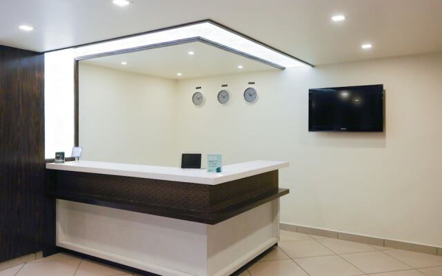 Itsy Hotels N Square