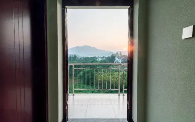 Hengyun Holiday Hotel