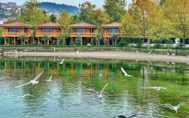 SASA SAPANCA Hotel & Restaurant