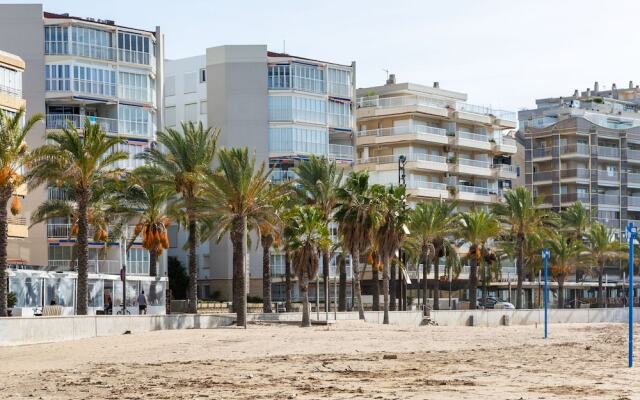 Cozy Apartment in Salou near Beach