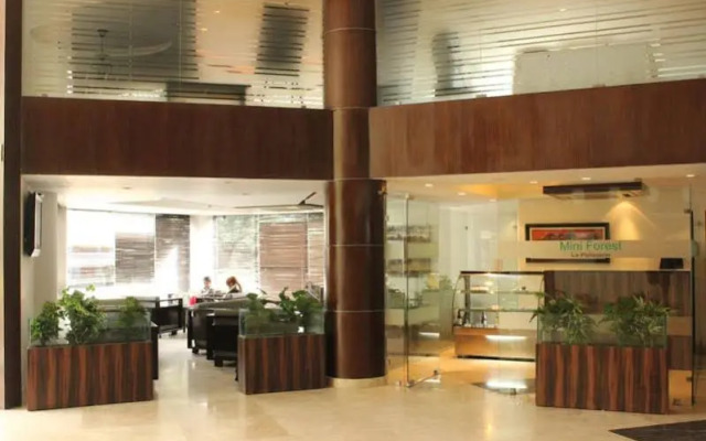 Shravanti Sarovar Portico Bengaluru