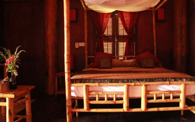 Bong Thom Home Stay