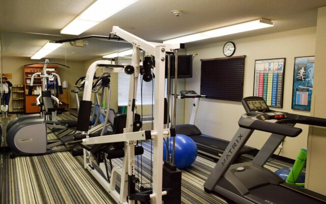 Candlewood Suites Wichita Airport by IHG