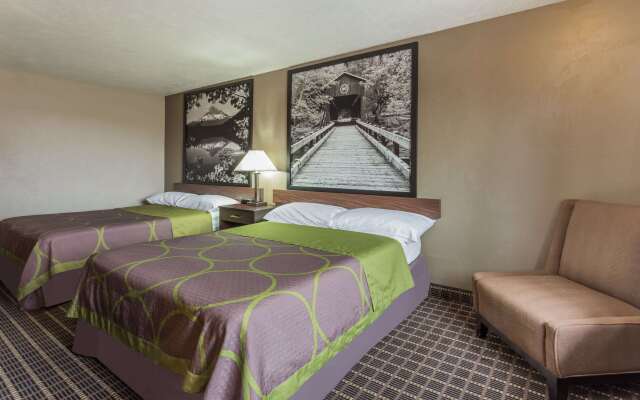 Super 8 by Wyndham Corvallis