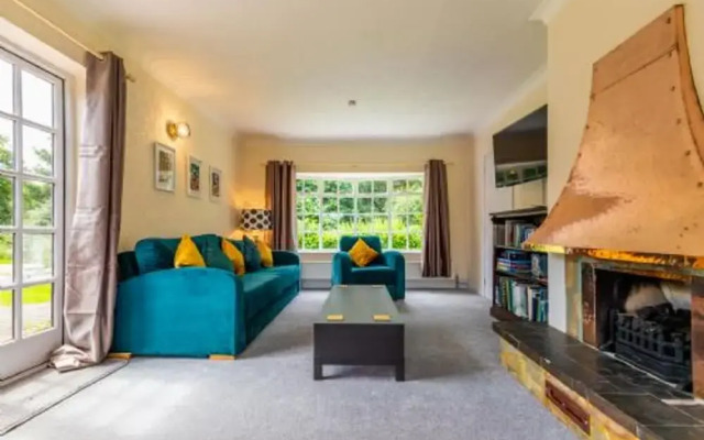 Host Stay Alderfen View