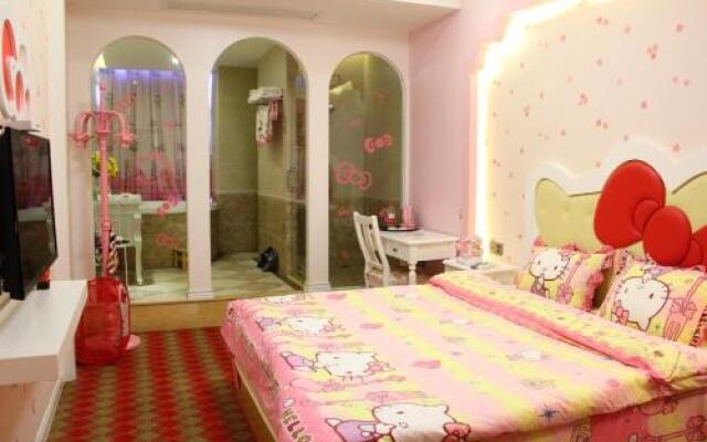Xiamen Alice Theme Hotel