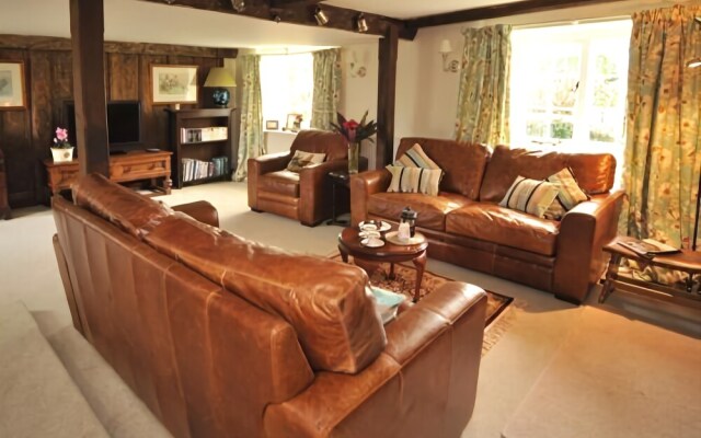 Frog Street Farmhouse