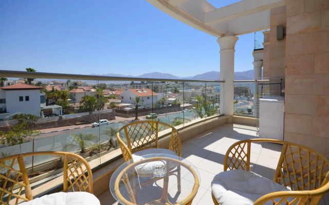 YalaRent Eucalyptus 2BR & Balcony APT