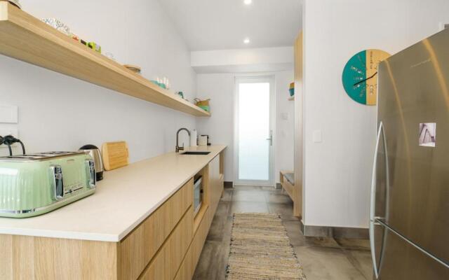 Harbour View - Westmere Holiday Apartment