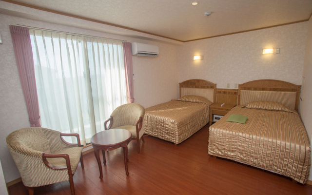 Hotel Castle Village Miyakojima