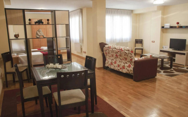 Apartamentos Cean Bermudez