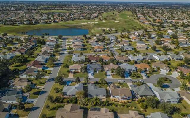 Halyard Court 1872 by White Pelican VR