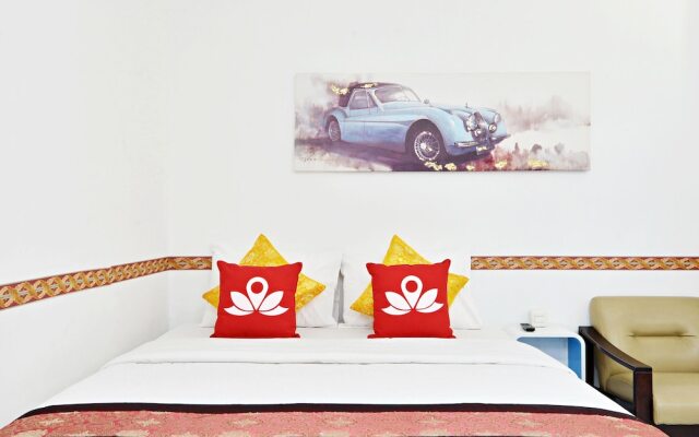 ZEN Rooms Basic Surya Sumantri Pasteur