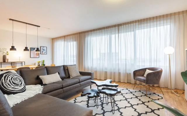 Sea-view Apartment in Den Haag near Beach