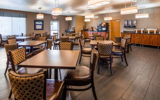 Best Western Plus Blaine at the National Sports Center