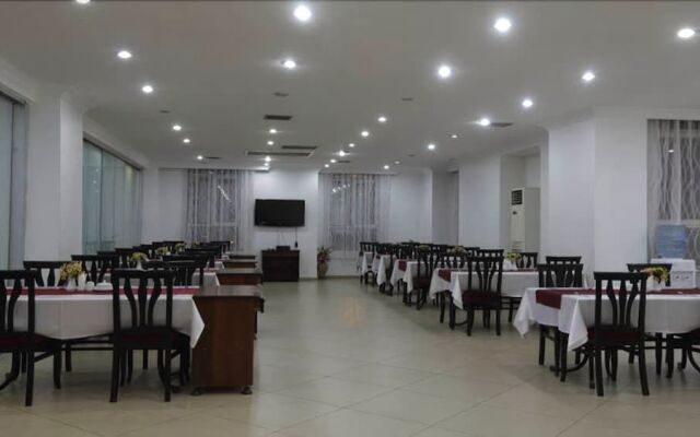 Avsar Hotel