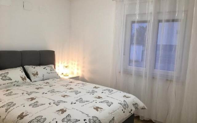 Noel - With Private Pool - A2-prvi kat
