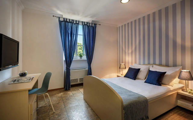 Valamar Riviera Hotel & Residence