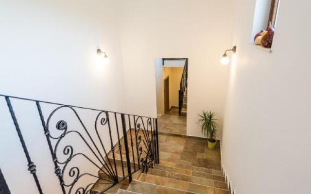 Villa More