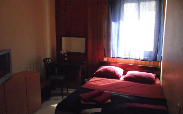 Momos Hostel
