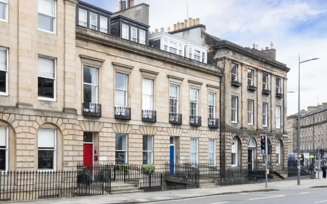 Torphichen Street 5 City Centre 2bed Apt