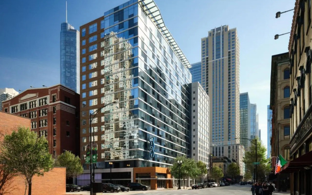 Aloft Chicago Downtown River North