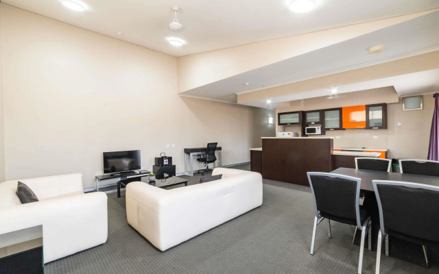 Novotel Darwin Airport – Guest Rooms – Darwin