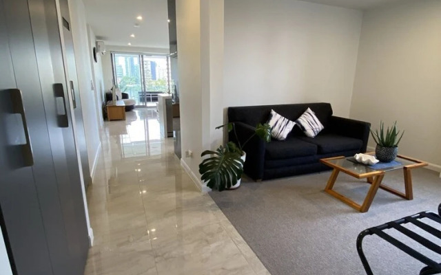 Serenity Surfers Paradise