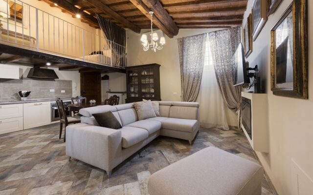 Casa Griselda by Mmega