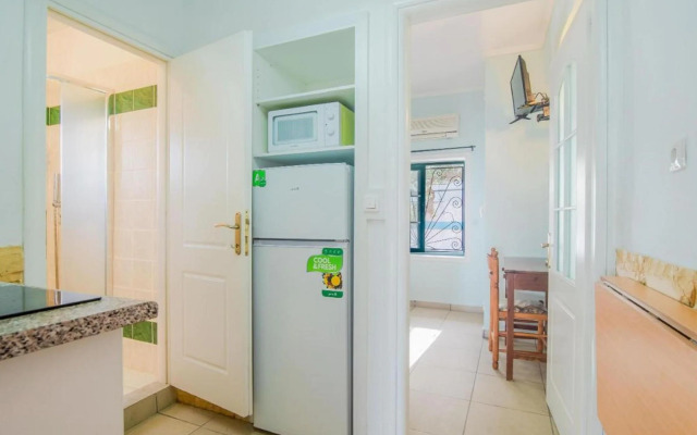 Attractive apartment in Mpenitses with shared pool