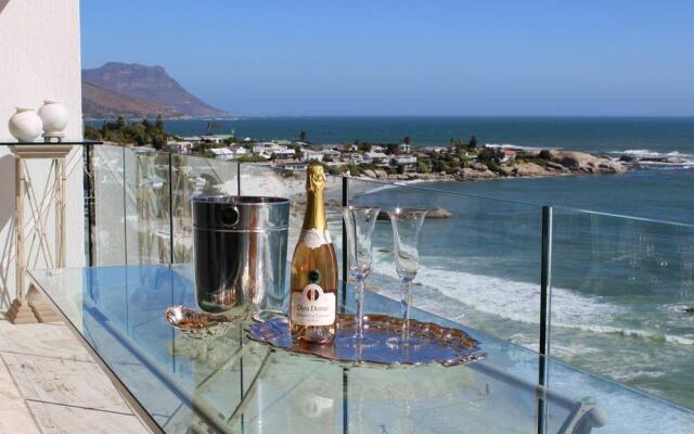 Clifton Spectacular Ocean View Apartment