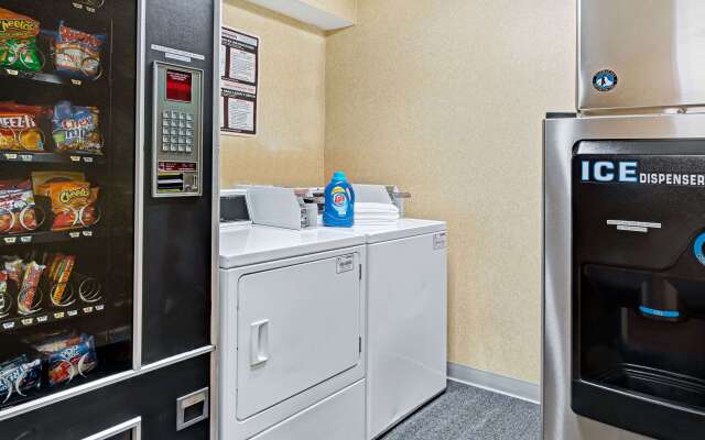 Baymont by Wyndham Indianapolis