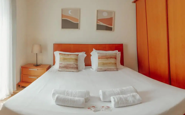 Bright Apartment by Homing