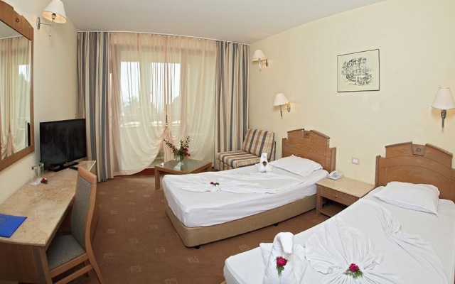 Duni Royal Belleville Hotel - All Inclusive