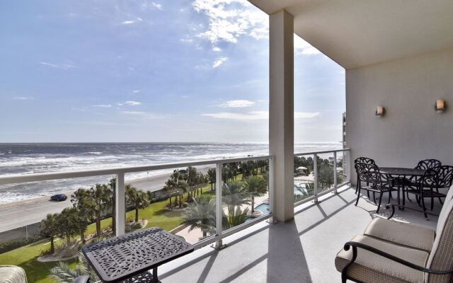 Diamond Beach 506 - Seaglass Treasure