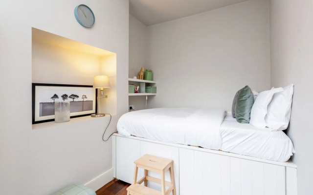 Vauxhall Park Views - 2 Bed Flat by BaseToGo