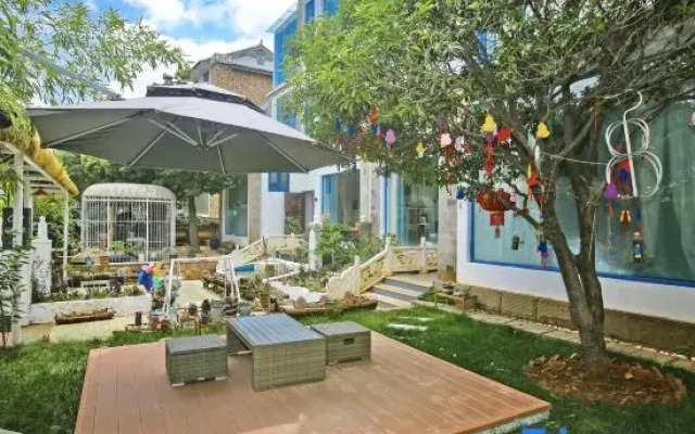 Yunshang Fancheng Seaview Resort Hotel (Erhai Airport Branch)