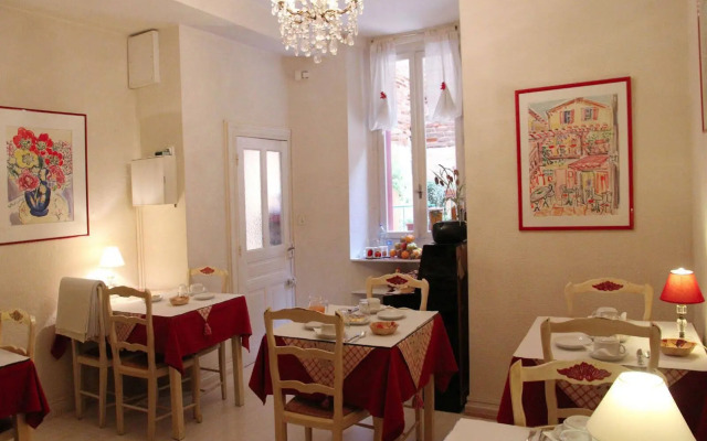 Logis Hôtel Saint Clair