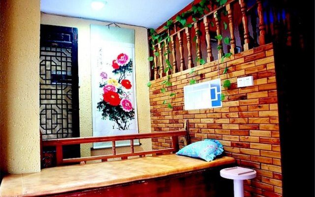 Fenghuang Lifetime True Love Hotel