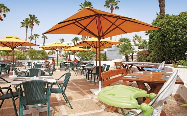 Hotel Tropicana Club & Spa